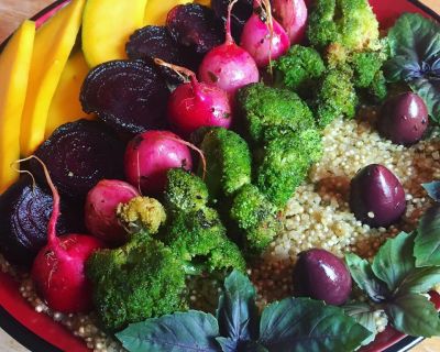 Rezept vom 11.08.2019: Gemüse-Quinoa Bowl (Vegan)