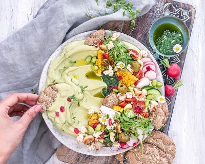 Edamame-Bärlauch-Hummus