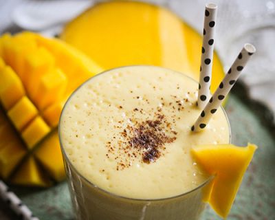 Veganes Mango Lassi
