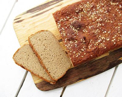 Einfaches Buchweizen Brot (Vegan, Glutenfrei)