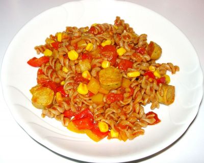 Nudel-Vürstchen-Pfanne mexican style