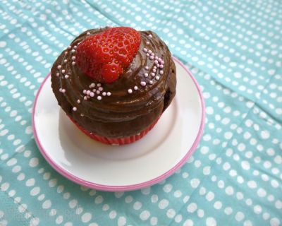 Erdbeer Schokoladen Cupcakes - süß am Sonntag