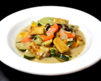 Thai-Curry mit Limette und Kokos