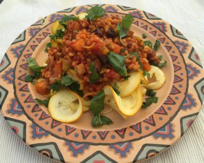 Zuchini-Bandnudeln mit Linsen-Bolognese