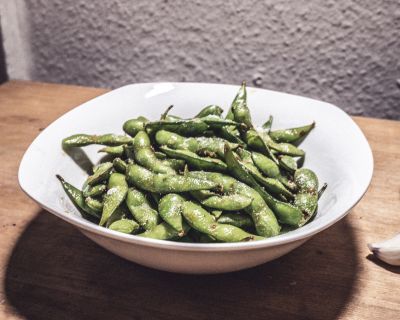 Knoblauch Chili Edamame