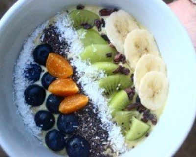 Vegan Detox – Tag 25 : Mango-Schmusie-Bowl – Thai-Suppe mit Knusper-Tofu