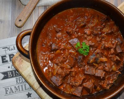 Omas (veganes) Gulasch aus Jackfruit