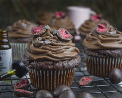 Zum Entspannen – Schokoladen-Cupcakes mit CBD-Öl