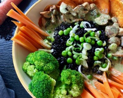 Grüne Curry-Bowl vegan