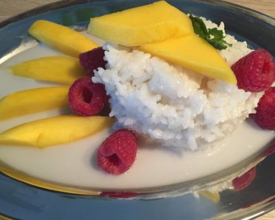 Kokos-Klebreis mit Mango